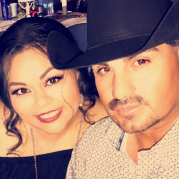 Meet your Posher, Isela - Picture 1 of 1